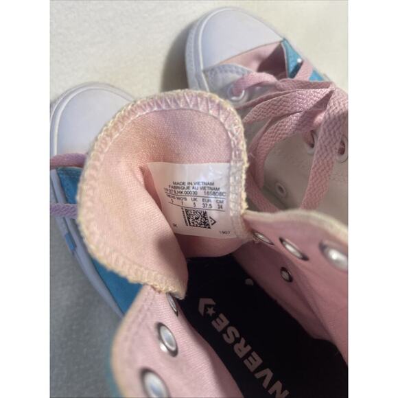 Converse PRIDE sneakers women's 7, men’s 5- EUC - Picture 7 of 9